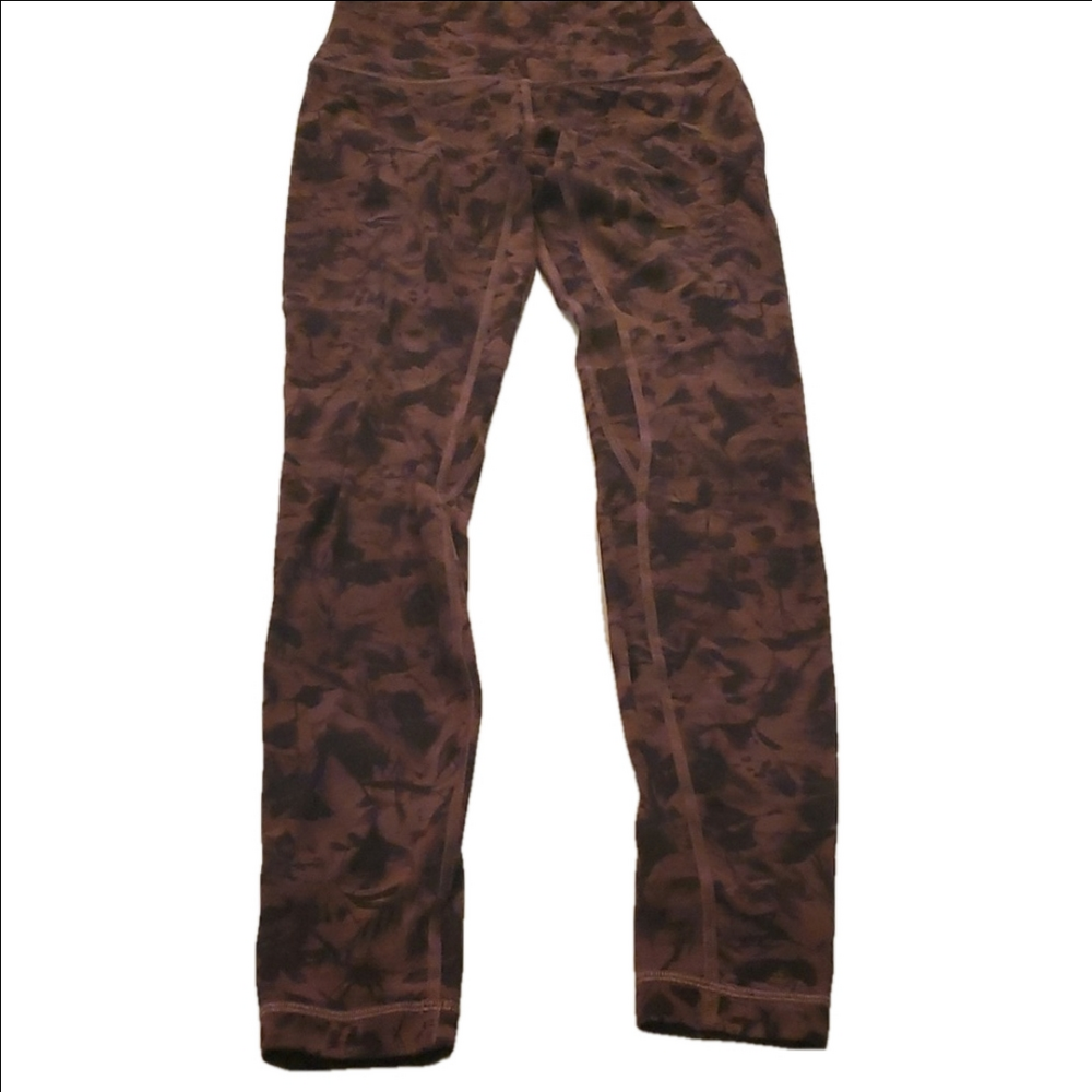 #1186 Lululemon align leggings size 4 b1004.
